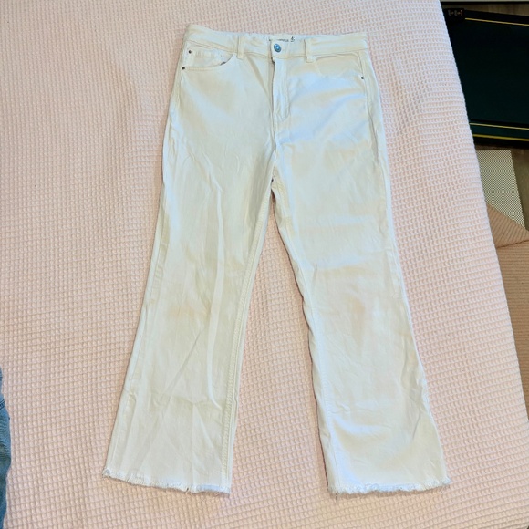 Stradivarius White Flare Jeans - Picture 1 of 7